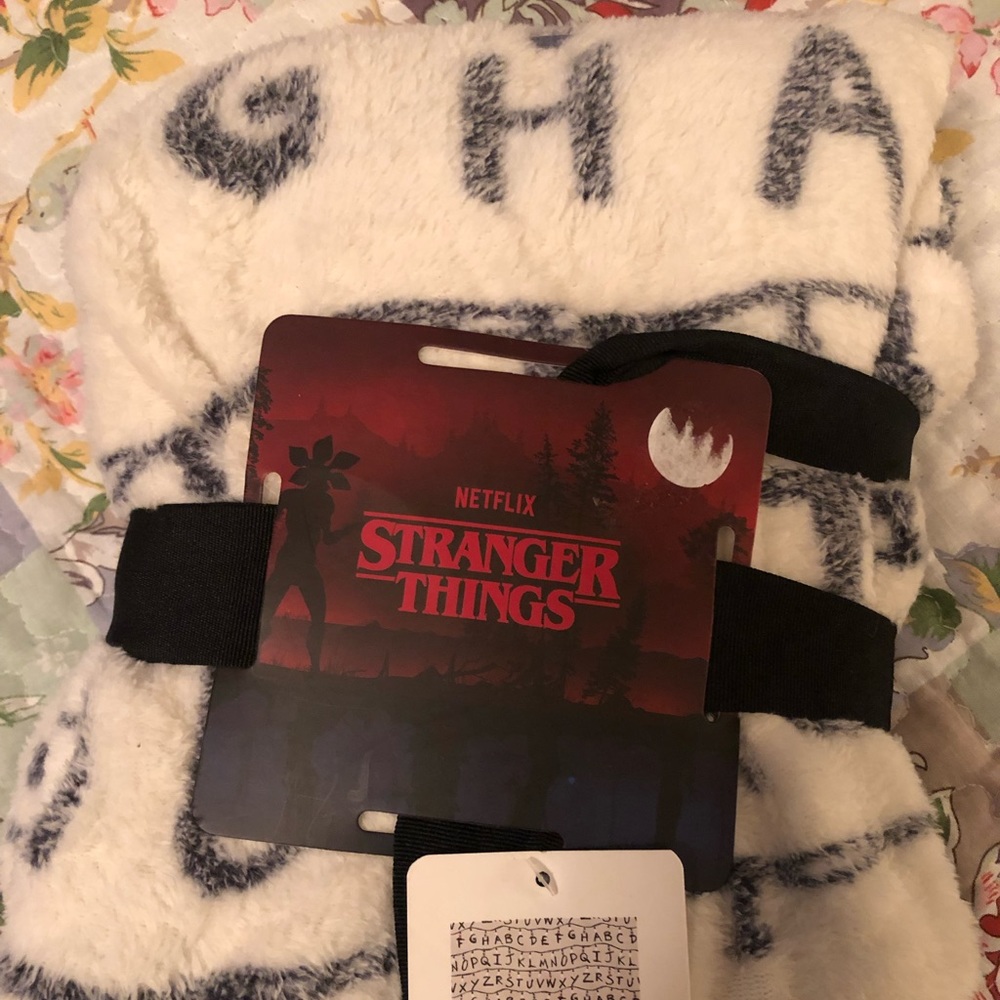 Stranger Things Fleece Blanket New